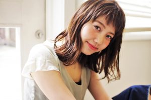 ”ベールジュアッシュラフな外ハネボブ”
