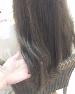 ブリーチなし透明感カラー