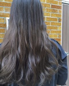 ロングヘアー×カラーでニュアンス