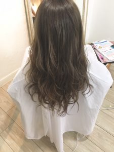 イルミナカラーで透明感♪