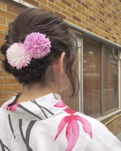 お出かけ前にヘアアレンジ