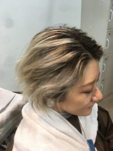 自粛ムードでもカラーを楽しみましょう。