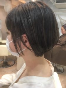 丸みを残した女性らしいフォルムで♪。