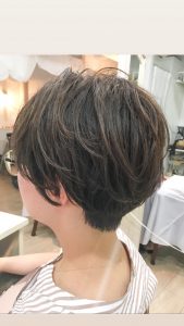 コンパクトショートスタイル。