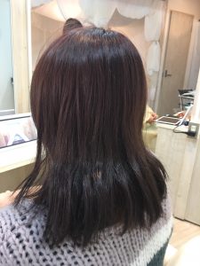 春のショートボブ♪。