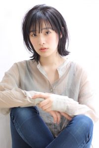 黒髪も雰囲気でして行きましょう♪。