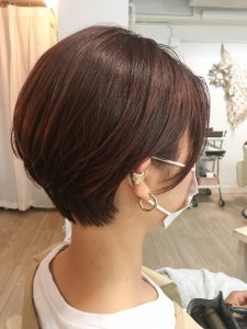 パーマで綺麗なシルエットに♪。
